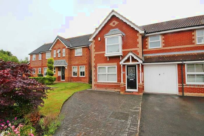 3 Bedroom Semi-Detached House To Rent In Elmsett Close, Great Sankey, Warrington, WA5