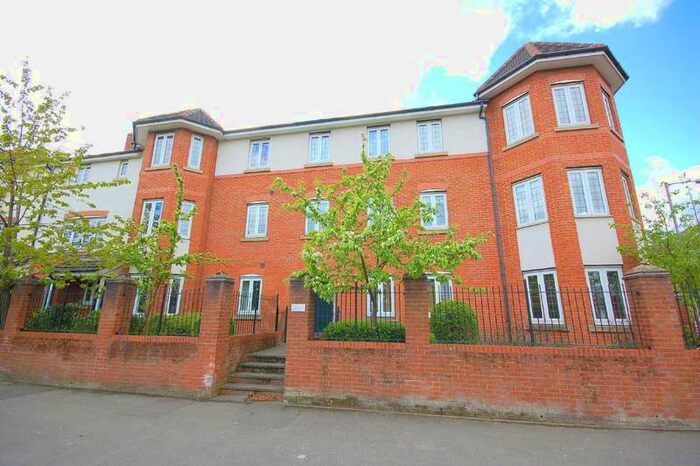 2 Bedroom Flat To Rent In Nell Lane, Chorlton, M21