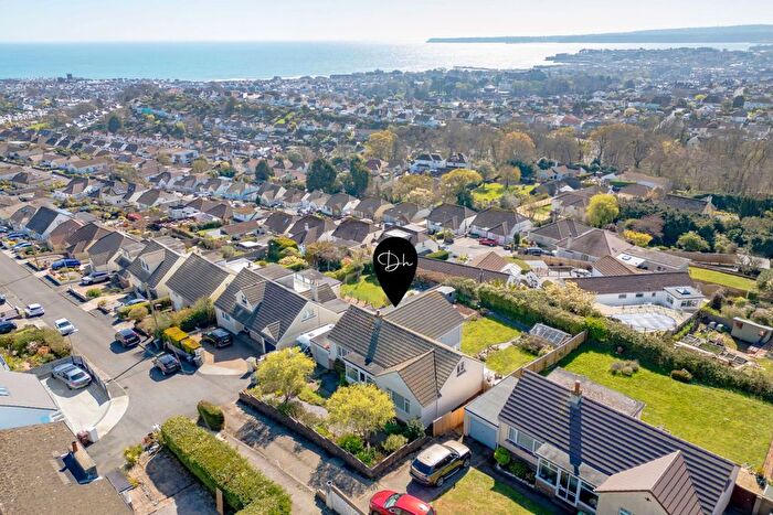 3 Bedroom Detached Bungalow For Sale In Hutton Road, Preston, Paignton, TQ3