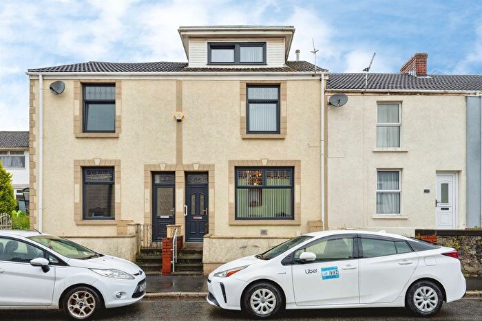 3 Bedroom Terraced House For Sale In Neath Road, Plasmarl, Swansea, SA6
