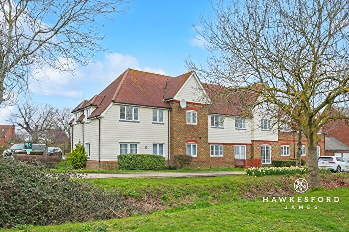 2 Bedroom Flat For Sale In Wigeon Road, Iwade, ME9