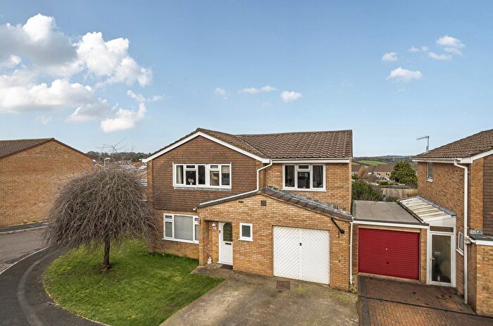 4 Bedroom Detached House For Sale In Park View, Crewkerne, Somerset, TA18