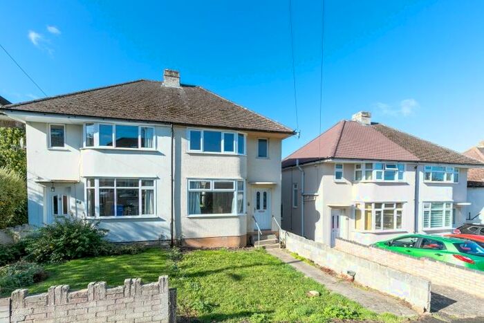 3 Bedroom Semi-Detached House To Rent In Cope Close, Botley, Oxford, OX2