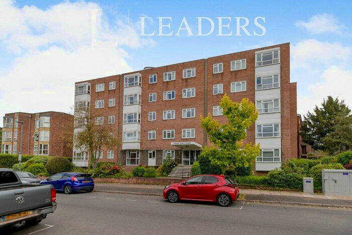 2 Bedroom Flat To Rent In Stratton Court, Adelaide Road, Surbiton, KT6