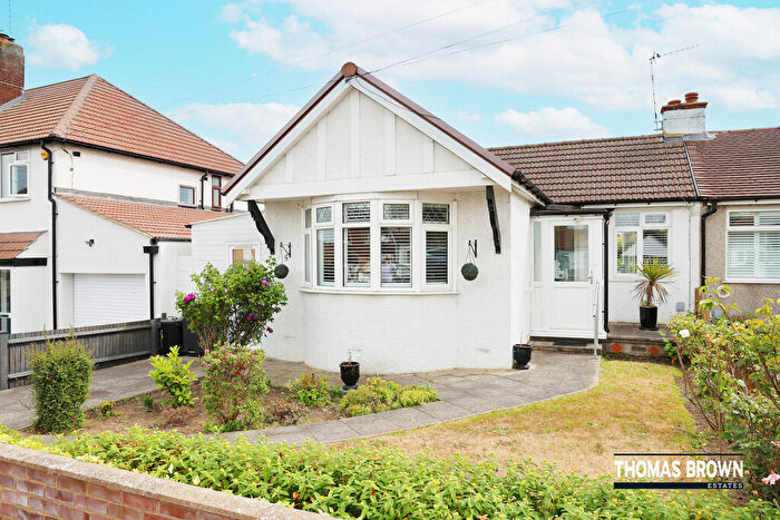 2 Bedroom Semi-Detached Bungalow For Sale In Friar Road, Orpington, BR5