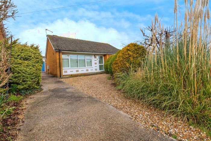 2 Bedroom Detached Bungalow For Sale In Kings Road, Metheringham, Lincoln, LN4
