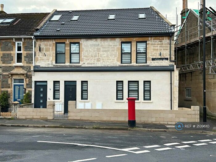 2 Bedroom Maisonette To Rent In Third Avenue, Oldfield Park, Bath, BA2