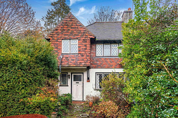3 Bedroom Semi Detached House For Sale In Woodcote Valley Road, Purley, CR8