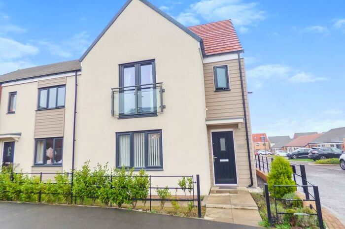 4 Bedroom Detached House To Rent In Moor Drive, Wallsend, Tyne And Wear, NE28