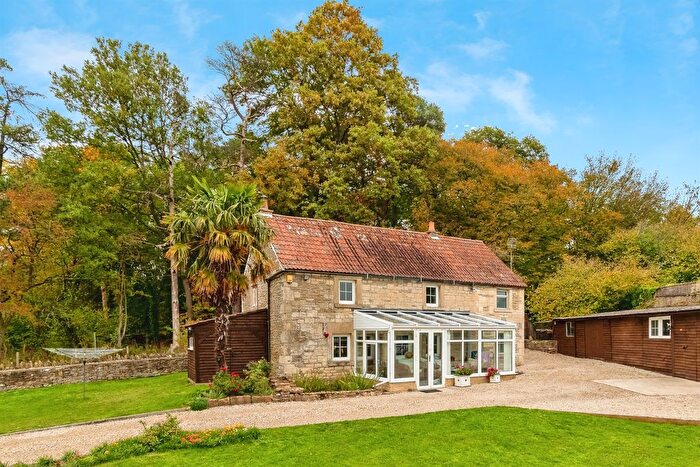 3 Bedroom Detached House For Sale In St. Barbaras Road, Corsham, SN13