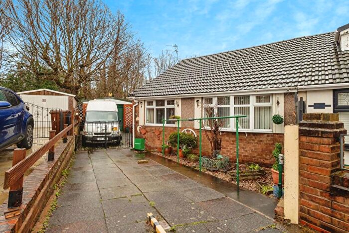 2 Bedroom Bungalow For Sale In Sandown Drive, Denton, Manchester, Greater Manchester, M34