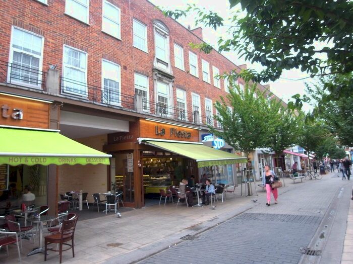 3 Bedroom Flat To Rent In Castle Street, Kingston Upon Thames, KT1