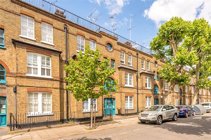 2 Bedroom Flat For Sale In Haberdasher Street, London, N1