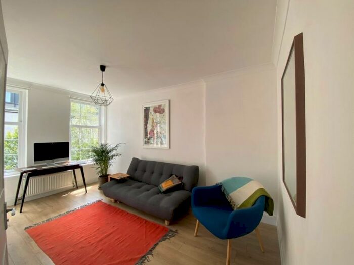 2 Bedroom Flat To Rent In Wellesley House, Churchway, NW1