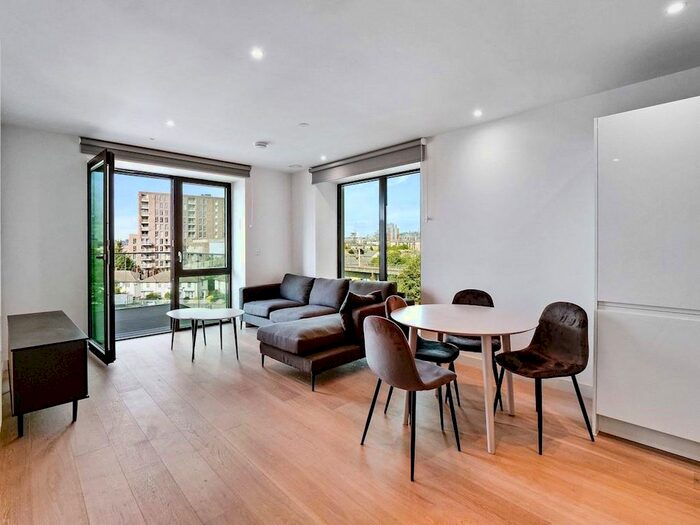 1 Bedroom Flat To Rent In Shipwright Street, London, E16