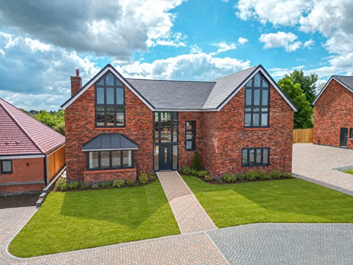 4 Bedroom Detached House For Sale In The Dell, Burbage, LE10
