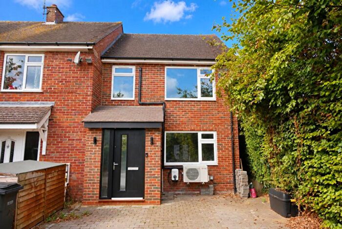 3 Bedroom End Of Terrace House For Sale In Courtiers Green, Clifton Hampden, OX14