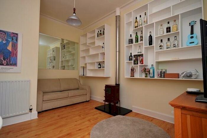 1 Bedroom Flat To Rent In L &#; Springvalley Gardens, Edinburgh, EH10