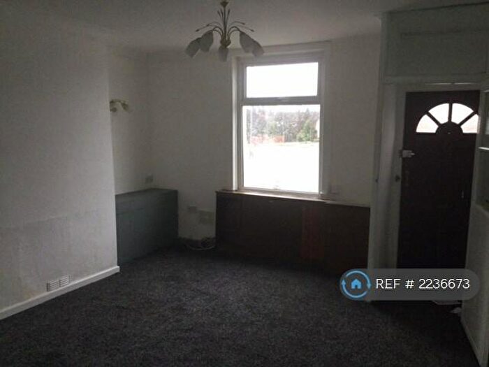 2 Bedroom End Of Terrace House To Rent In Bury New Road, Whitefield, Manchester, M45