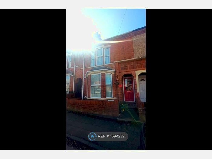 3 Bedroom Terraced House To Rent In Rokeby Street, Rugby, CV21