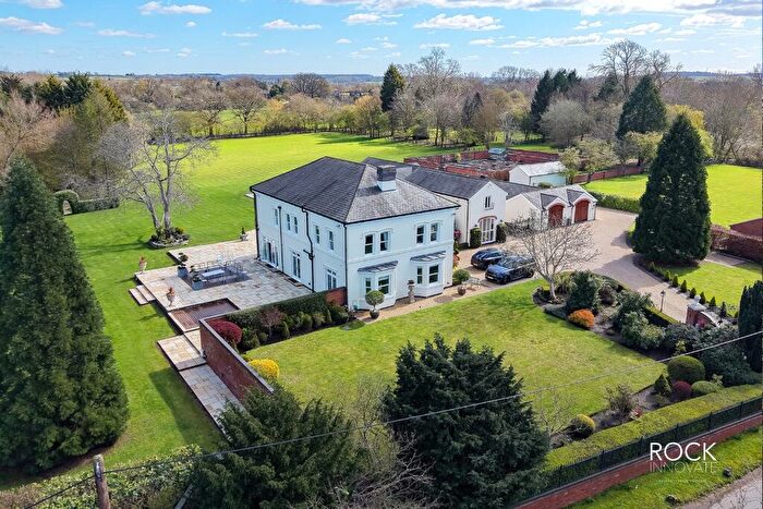 5 Bedroom Detached House For Sale In Dingle Lane, Warwickshire, B46