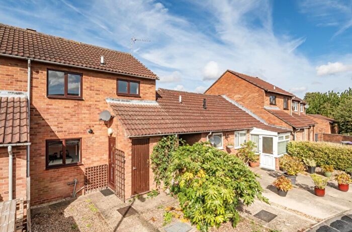 2 Bedroom Semi-Detached House For Sale In The Hoplands, NG34