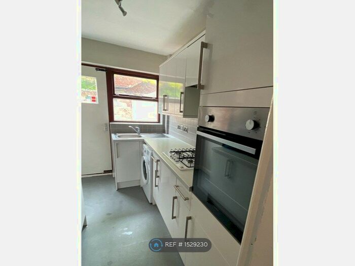 3 Bedroom Terraced House To Rent In Brookdale Road, Liverpool, L15