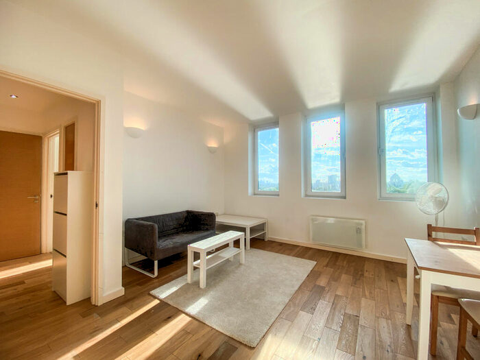1 Bedroom Flat To Rent In Canning Road, Stratford, E15