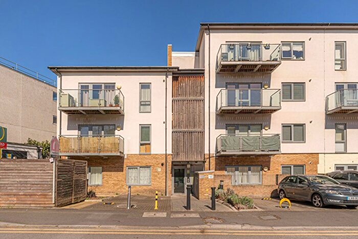 2 Bedroom Flat To Rent In Hibiscus House, Vine Street, London, Greater London, E17