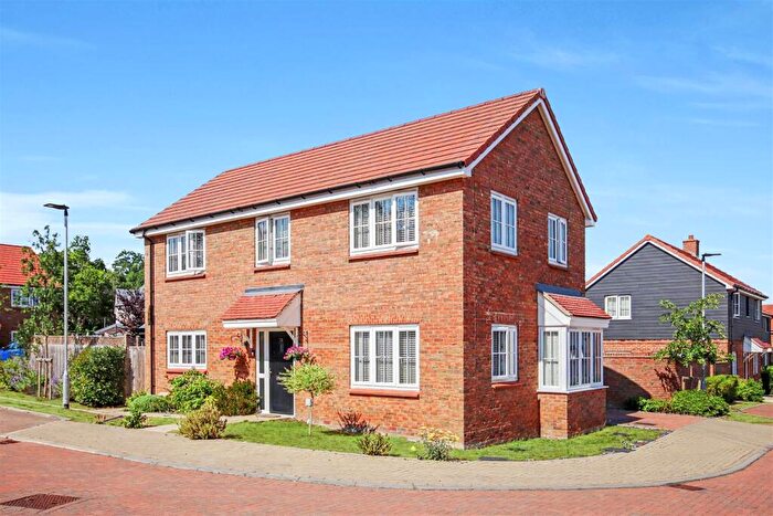 4 Bedroom Detached House For Sale In , Far Wallis Road, Sharnbrook, MK44
