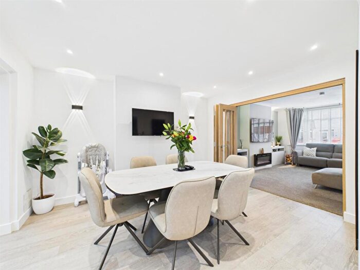 3 Bedroom Semi-Detached House For Sale In Rangers Walk, Hanham, Bristol, BS15