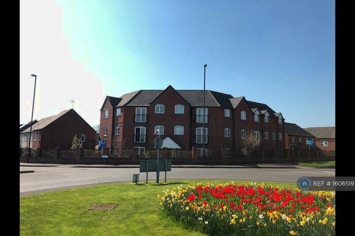 2 Bedroom Flat To Rent In Hilton, Derby, DE65