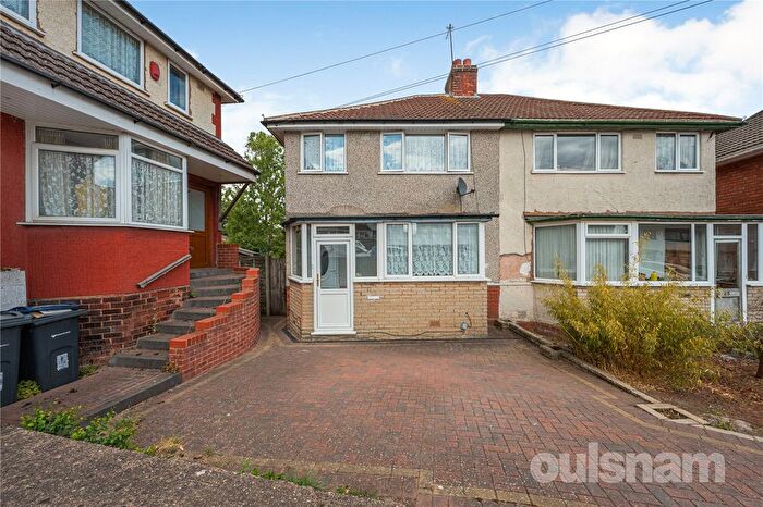 3 Bedroom Semi Detached House For Sale In Sant Road, West Heath, Birmingham, B31