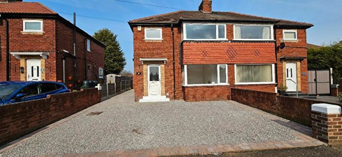 3 Bedroom Semi Detached House To Rent In Bruce Crescent, Doncaster, DN2