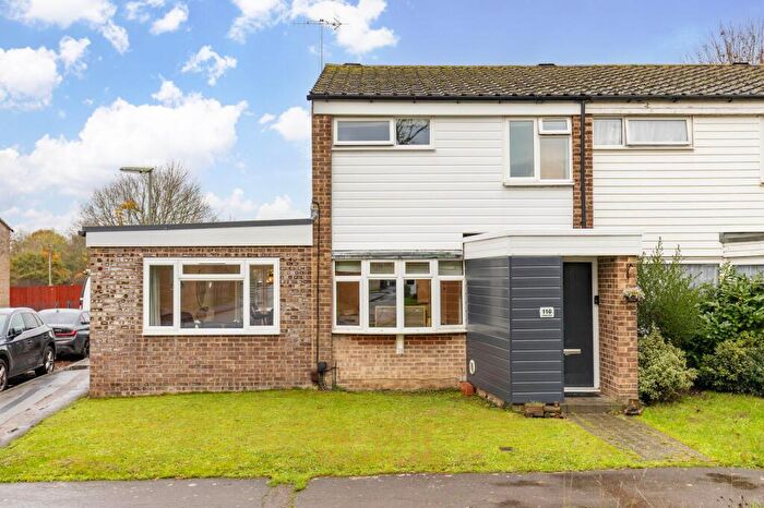 4 Bedroom End Of Terrace House For Sale In Kingsley Road, Horley, RH6