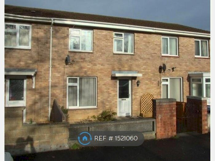 3 Bedroom Terraced House To Rent In Downside Park, Trowbridge, BA14