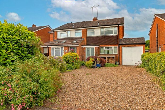 3 Bedroom Property To Rent In Gibbons Close, Sandridge, AL4