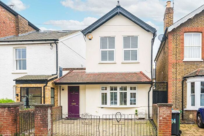 3 Bedroom Property To Rent In East Road, Kingston Upon Thames, KT2