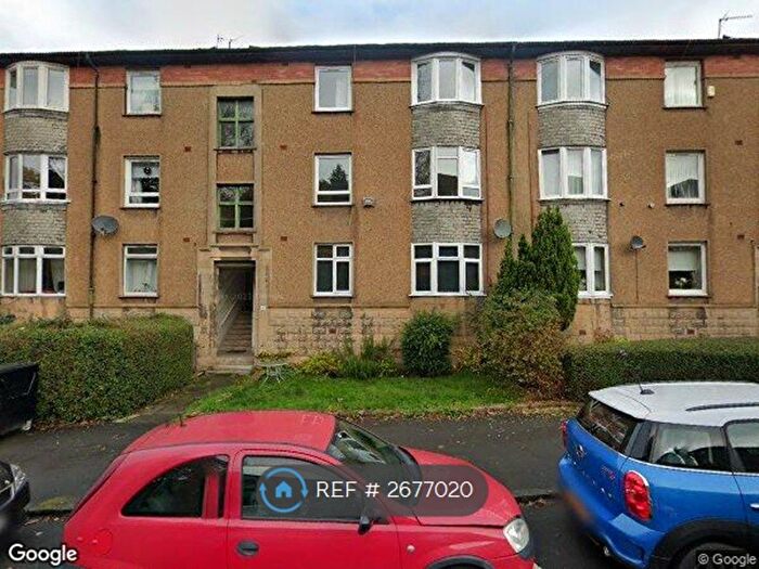 3 Bedroom Flat To Rent In Dorchester Avenue, Glasgow, G12