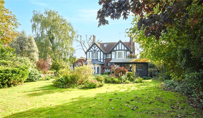 4 Bedroom Detached House For Sale In London Road, Braintree, Essex, CM7