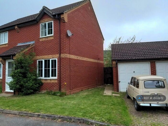 2 Bedroom Semi-Detached House To Rent In Buttercup Way, Norwich, NR5