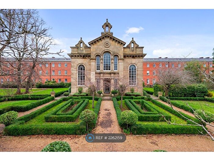 2 Bedroom Flat To Rent In Didsbury Gate, Manchester, M20