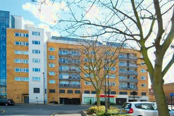 1 Bedroom Flat To Rent In Rosemoor House, The Broadway, West Ealing, W13