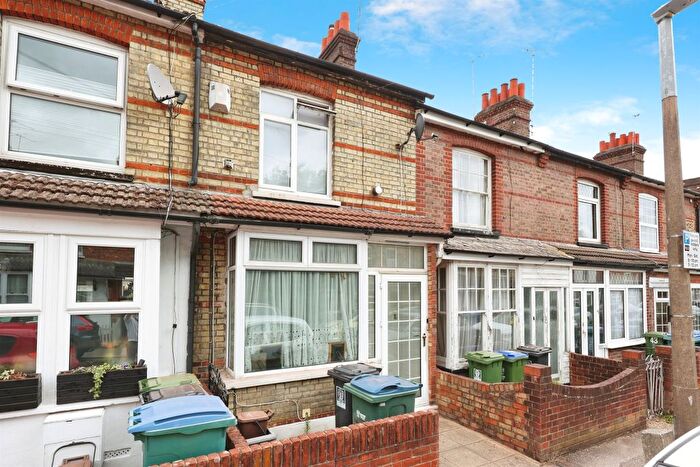 2 Bedroom Terraced House For Sale In Regent Street, Watford, WD24