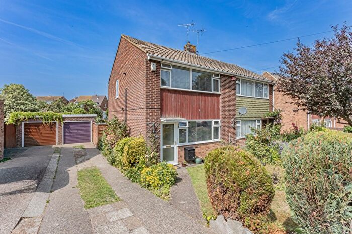 3 Bedroom Semi Detached House For Sale In Ramsgate Road, Margate, CT9