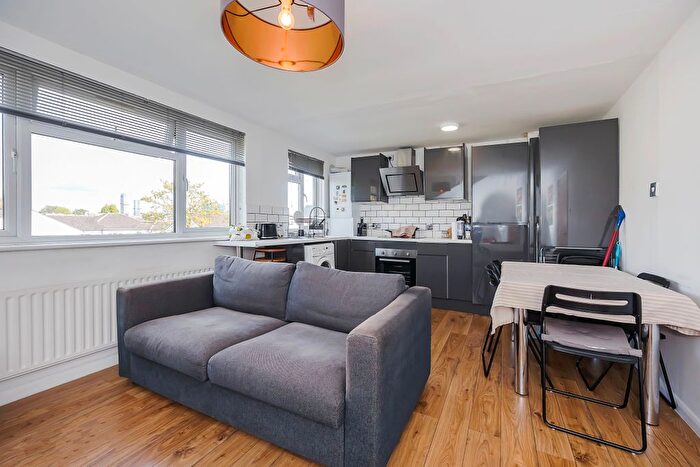1 Bedroom Flat To Rent In Capworth Street, E10