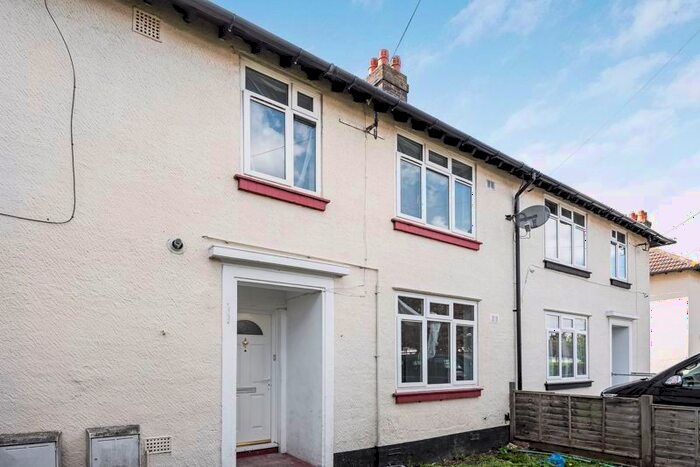 3 Bedroom Terraced House To Rent In Riddons Road, London, SE12