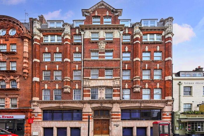 2 Bedroom Flat To Rent In Vauxhall Bridge Road, London, SW1V