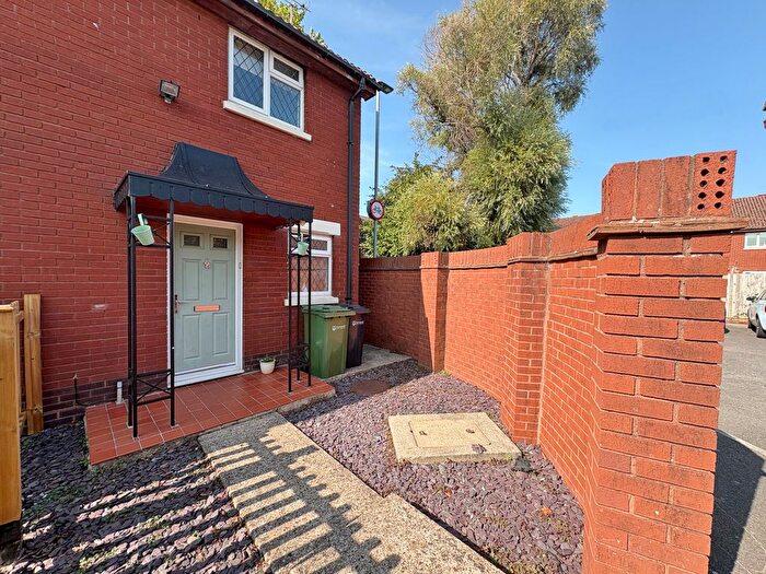 2 Bedroom End Of Terrace House For Sale In Station Road, Drayton, Portsmouth, Hampshire, PO6