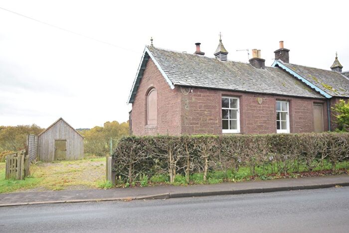 2 Bedroom Semi-Detached House To Rent In South Green, Spittalfield, Perthshire, PH1
